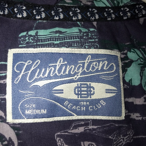 Like new men’s Hawaiian shift with Woody pattern - Picture 2 of 3